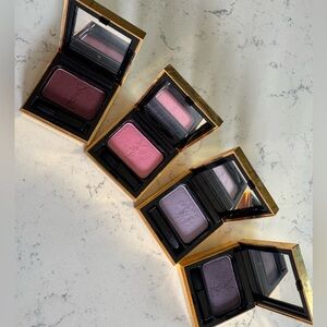 Set of 4 YSL Ombre Solo Smoothing Eye Shadow (0.07oZ/2g)
In colors 12, 8, 4, 3